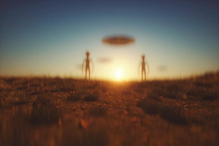 ‘Time traveler’ claims hostile aliens are coming to Earth
