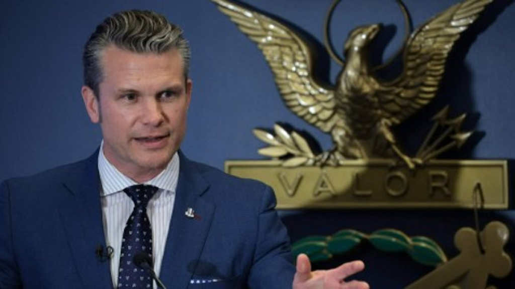 US Defense Secretary Pete Hegseth Faces Second Probe Over Leaked Yemen Strike Details in Private Signal Chat – Herald Goa